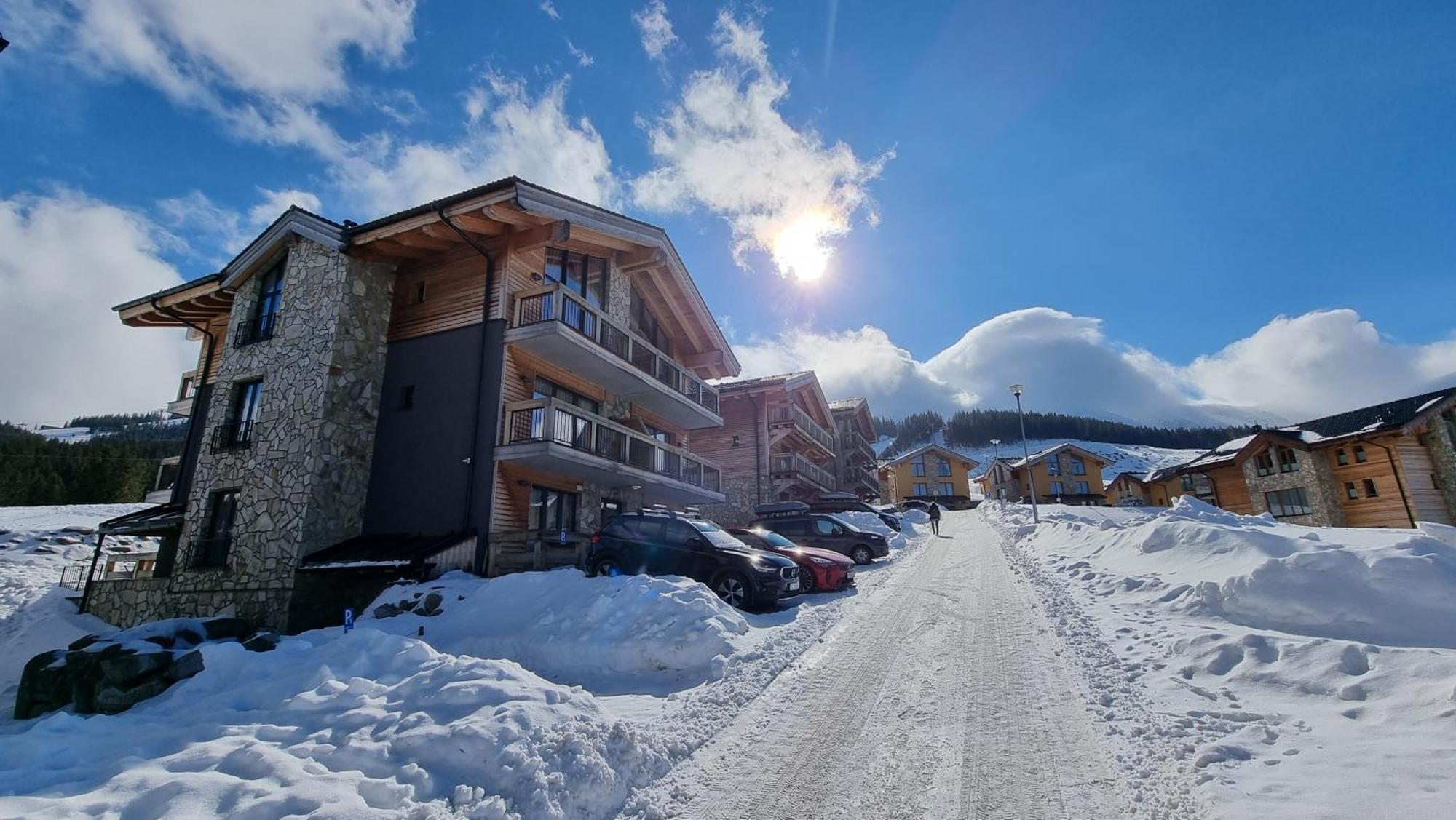 Chaletski Jasna, Ski-In & Ski-Out デマノブスカ・ドリーナ エクステリア 写真